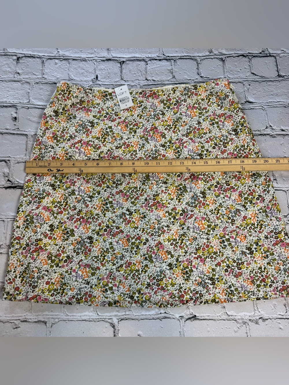 Loft Ann Taylor NWOT Eyelet Lace Dainty Floral Mini Skirt Cottagecore Size 8 - Picture 6 of 9